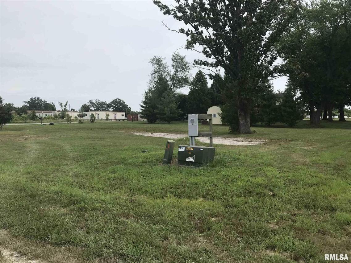 12195 Blue Sky Dr., Marion, IL 62959