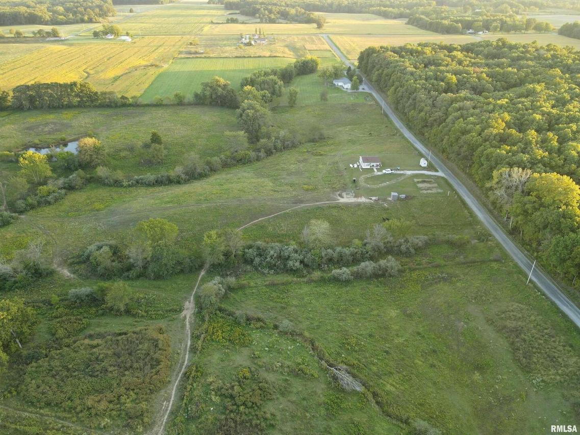 1778 County Road 1150 E Rd., Xenia, IL 62899