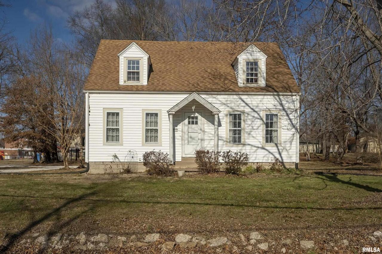 1104 Marion St., Carterville, IL 62918