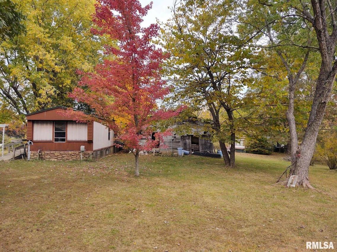 1006 State Highway 145 N Hwy., Simpson, IL 62985