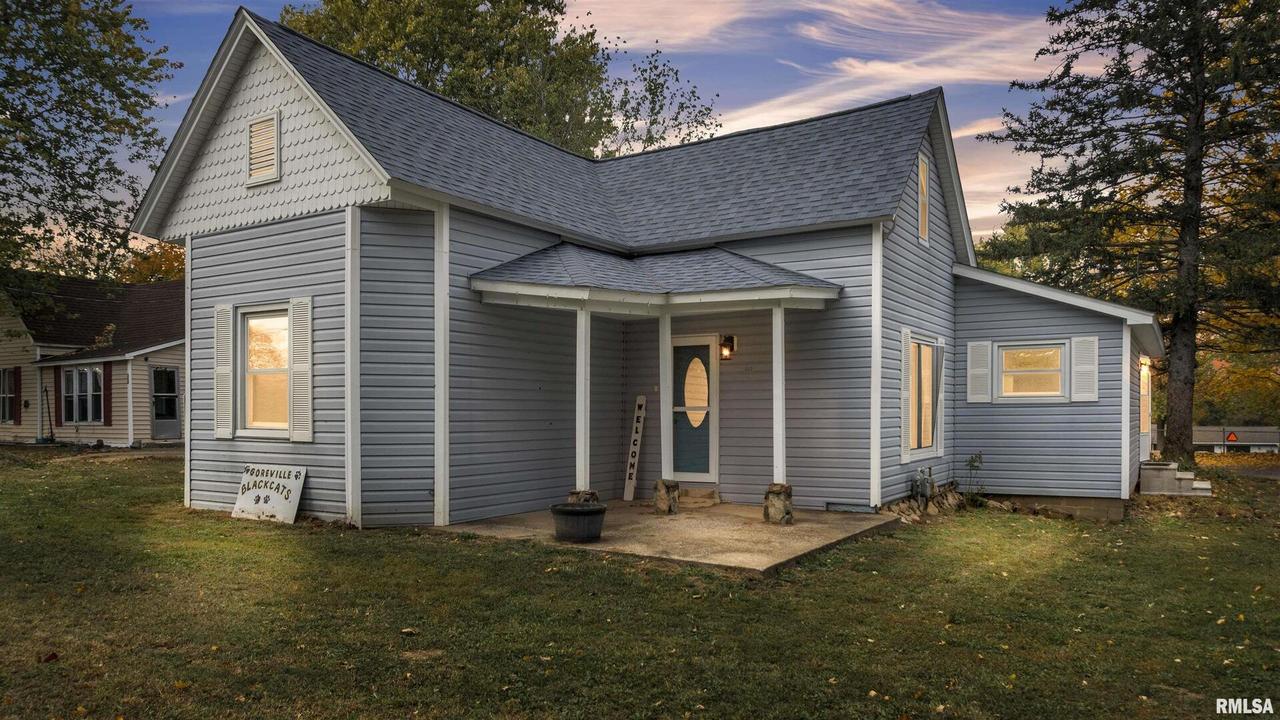 312 W Collins St., Goreville, IL 62939