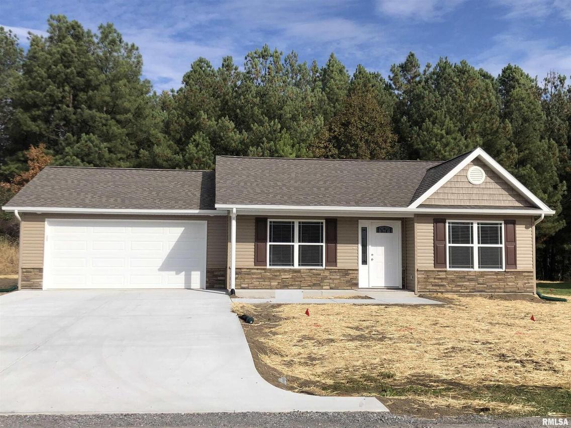 106 Olivia Dr., Marion, IL 62959