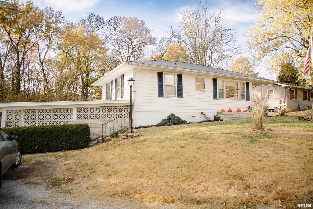 325 S Orange St., Jonesboro, IL 62952