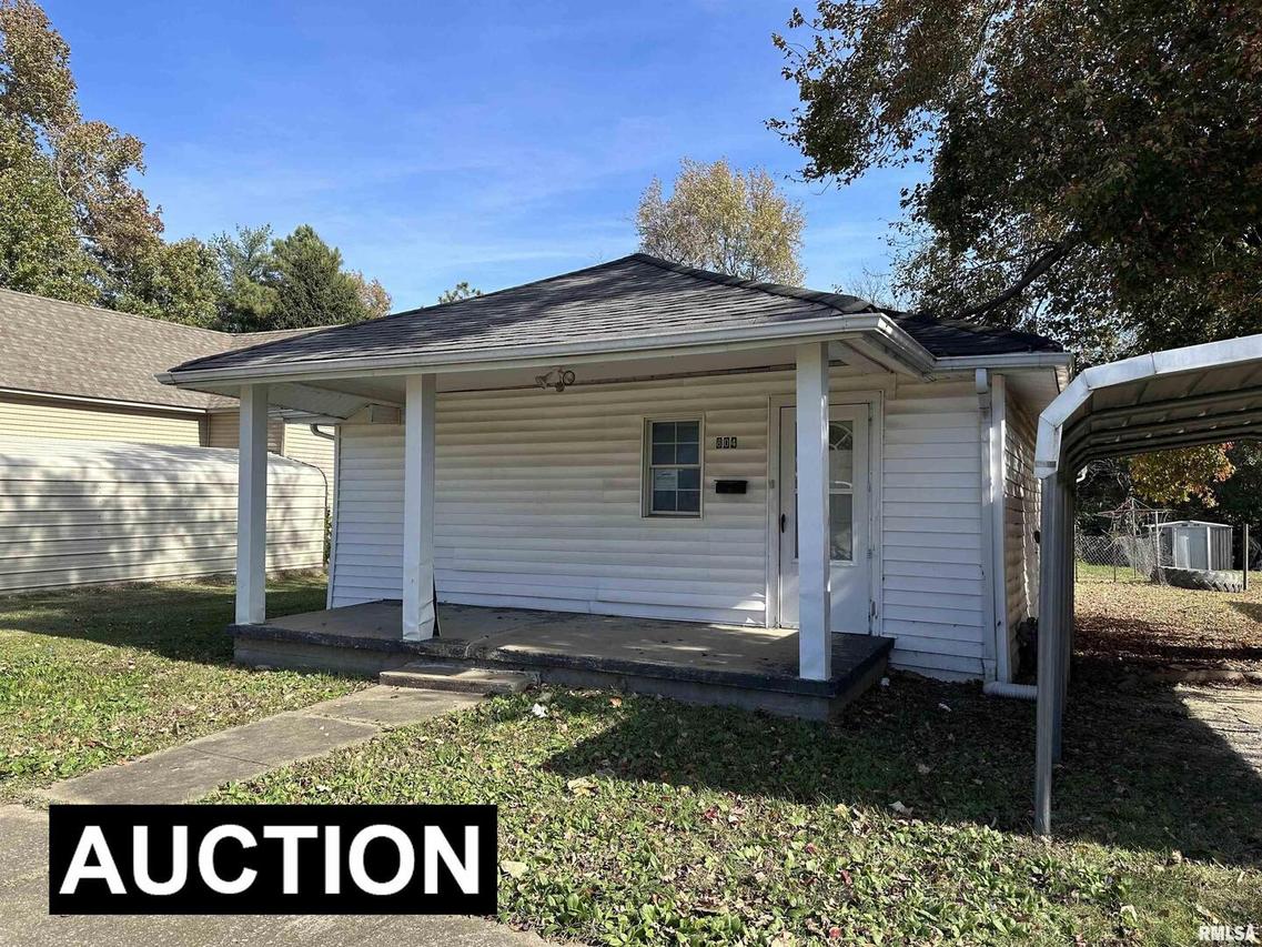804 S 12th St., Herrin, IL 62948