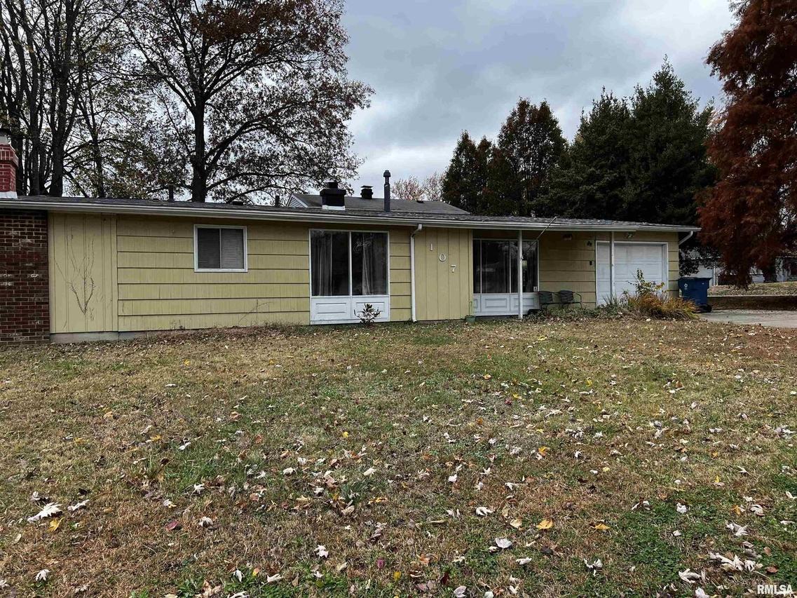 107 N 32nd St., Mt Vernon, IL 62864