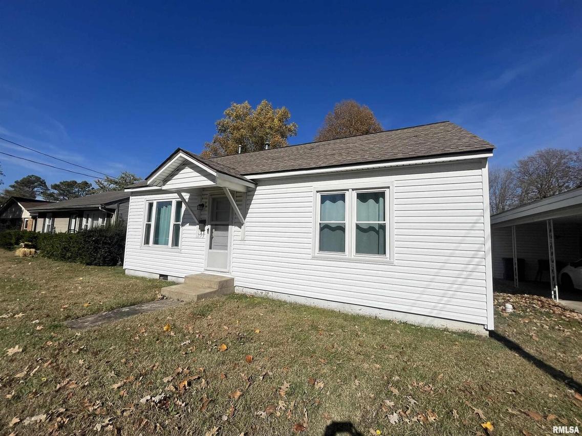 311 E 12th St., Metropolis, IL 62960