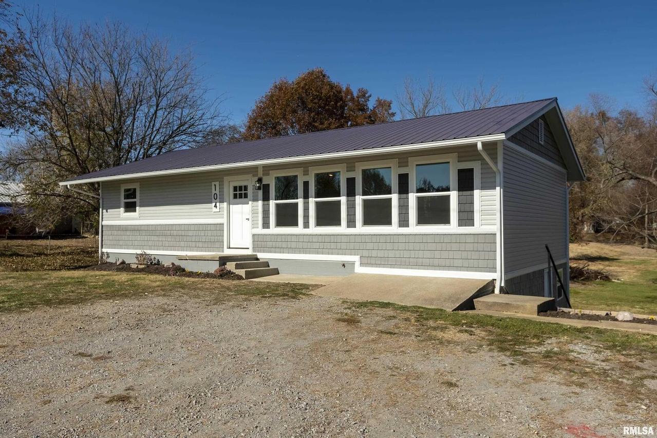104 Linck St., Marion, IL 62959