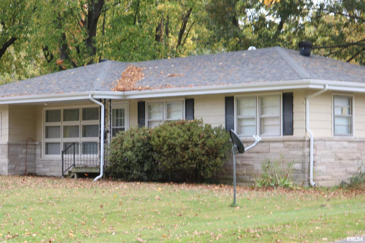 407 S Skyline Dr., Carbondale, IL 62901