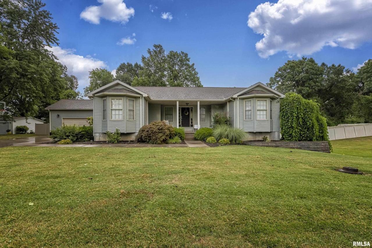 2914 Delora Ln., Herrin, IL 62948