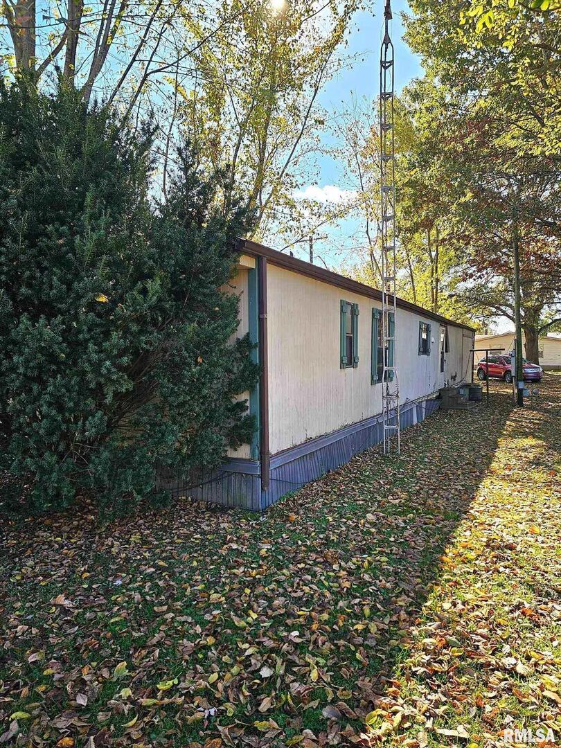 502 W Ray St., Christopher, IL 62822