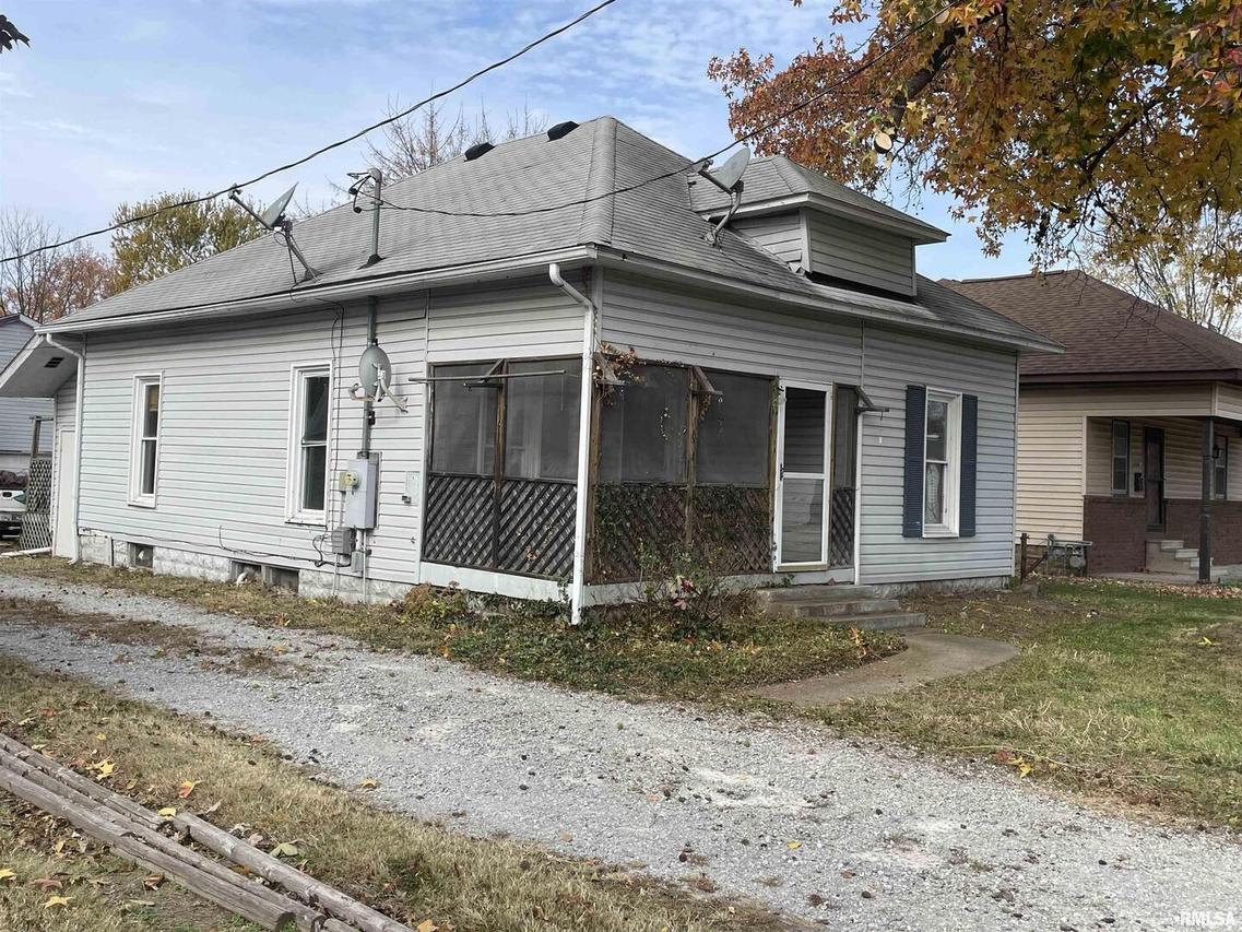 1404 N Glendale St., Marion, IL 62959