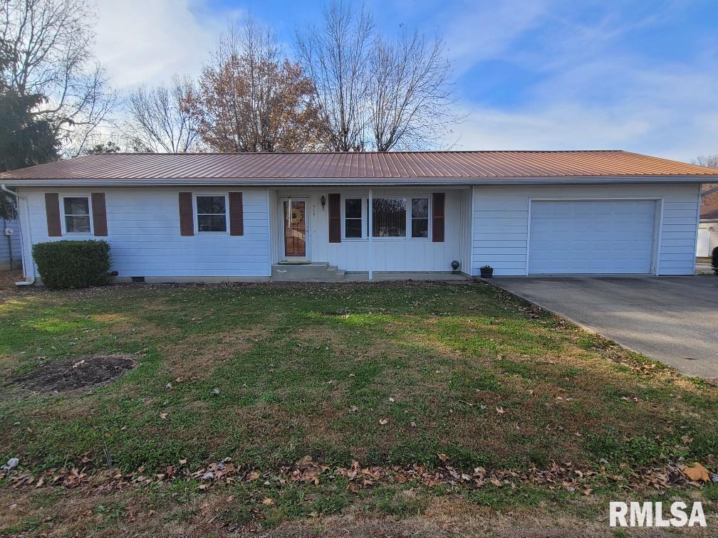 508 N Hancock St., Mcleansboro, IL 62859