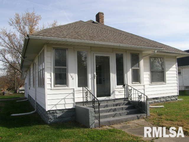 1100 S 12th St., Herrin, IL 62948
