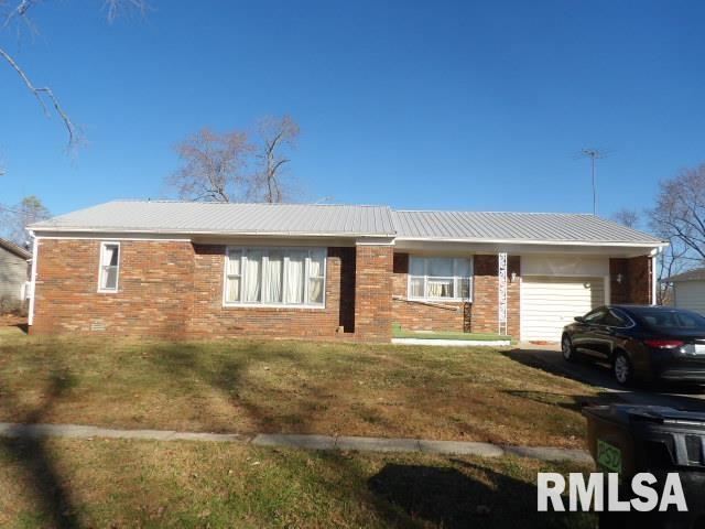 109 Deborann Dr., Carrier Mills, IL 62917