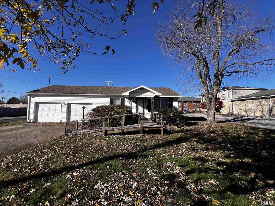 920 N Bentley St., Marion, IL 62959