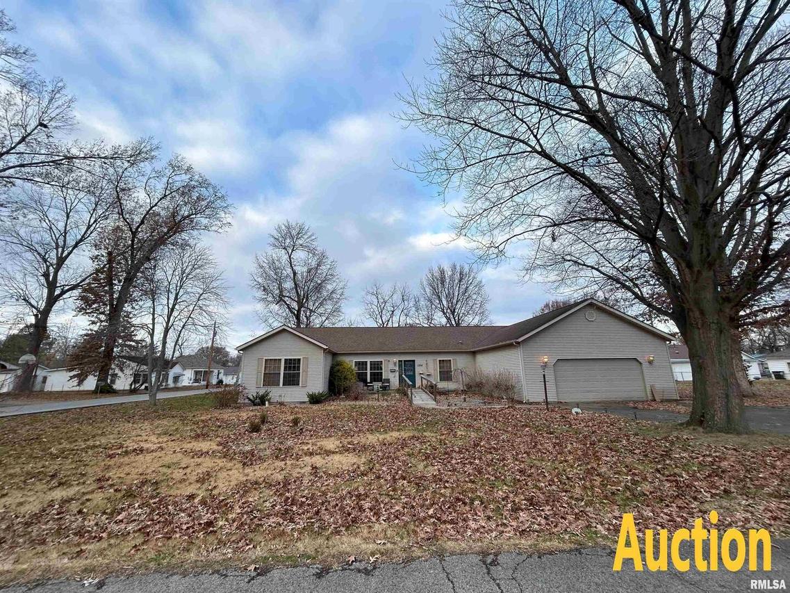 1304 W Malden St., Marion, IL 62959