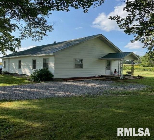 53 Grasty Rd., Golconda, IL 62938