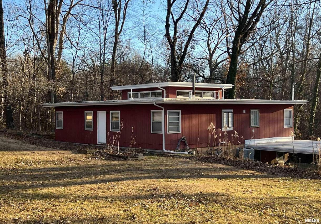 500 John St., Murphysboro, IL 62966