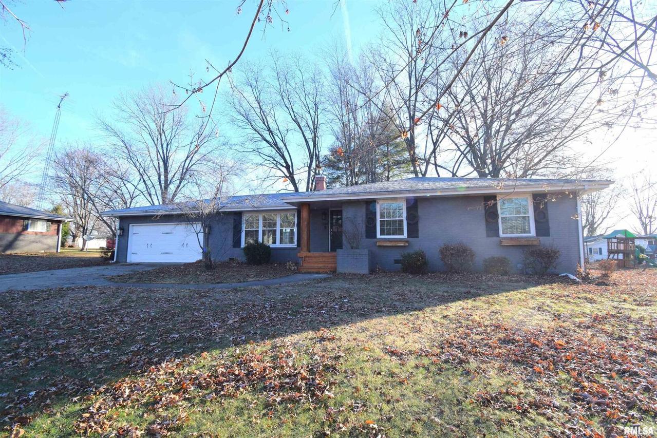 504 Cessna Ln., Mt Vernon, IL 62864