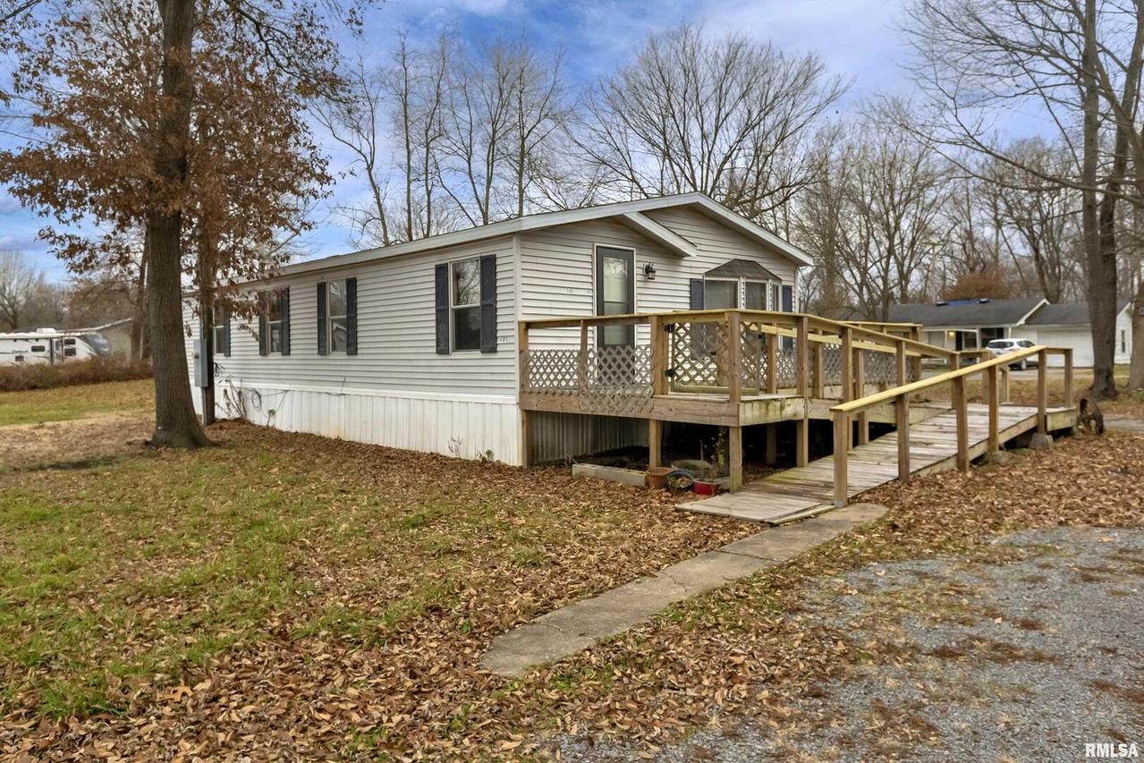 405 Colp St., Carterville, IL 62921