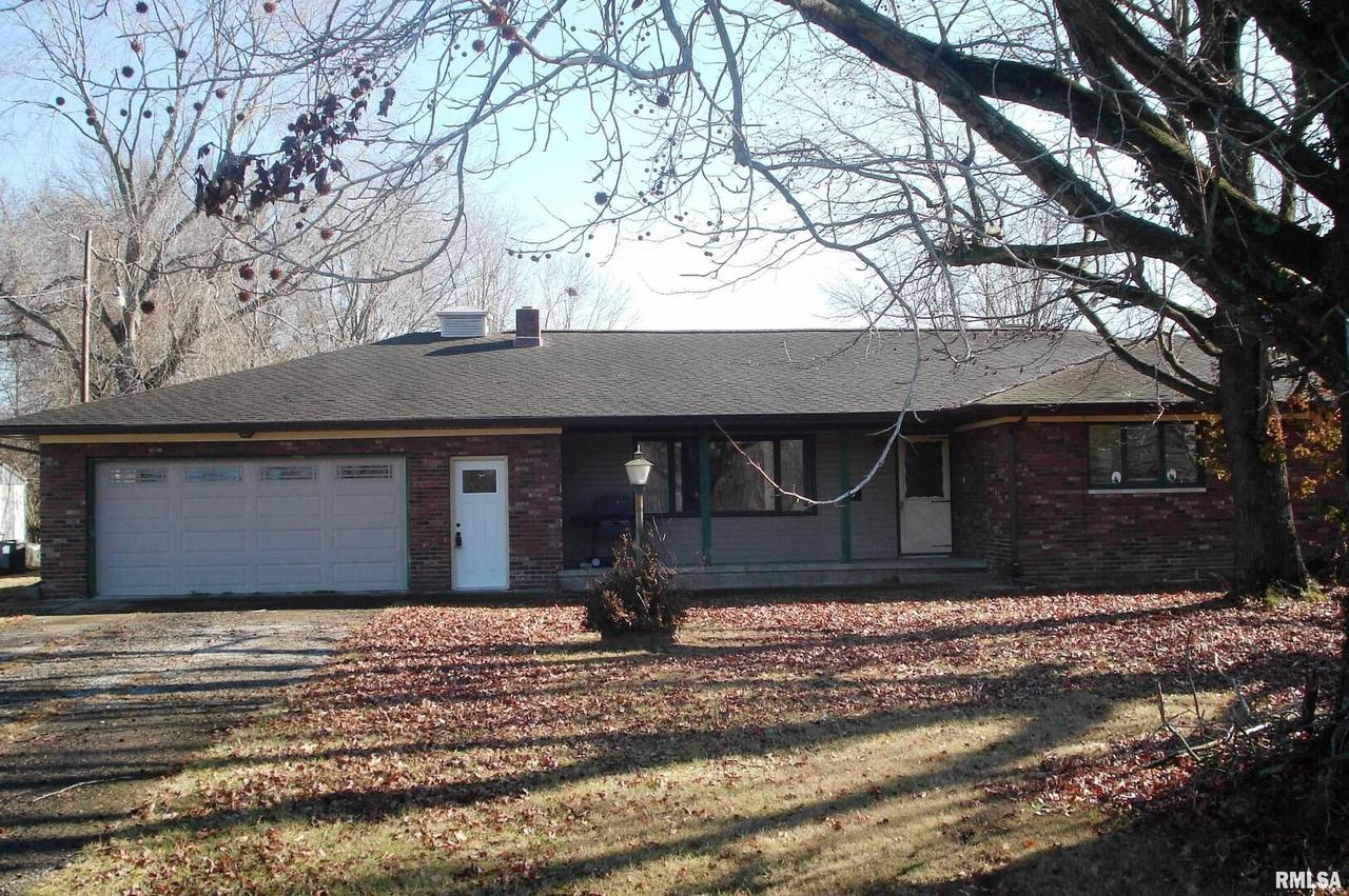 612 N 35th St., Herrin, IL 62948