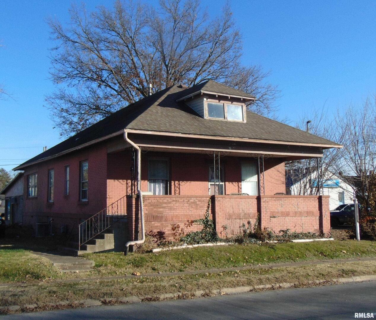 1105 N Court St., Marion, IL 62959