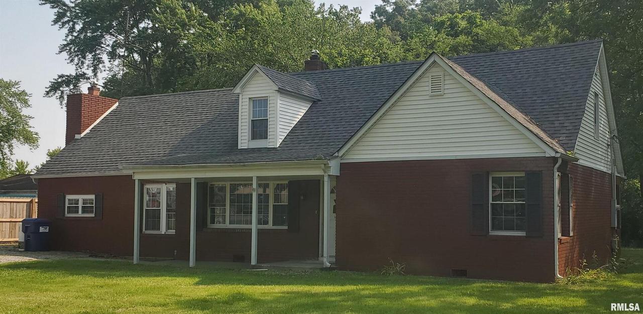 800 State St., Eldorado, IL 62930