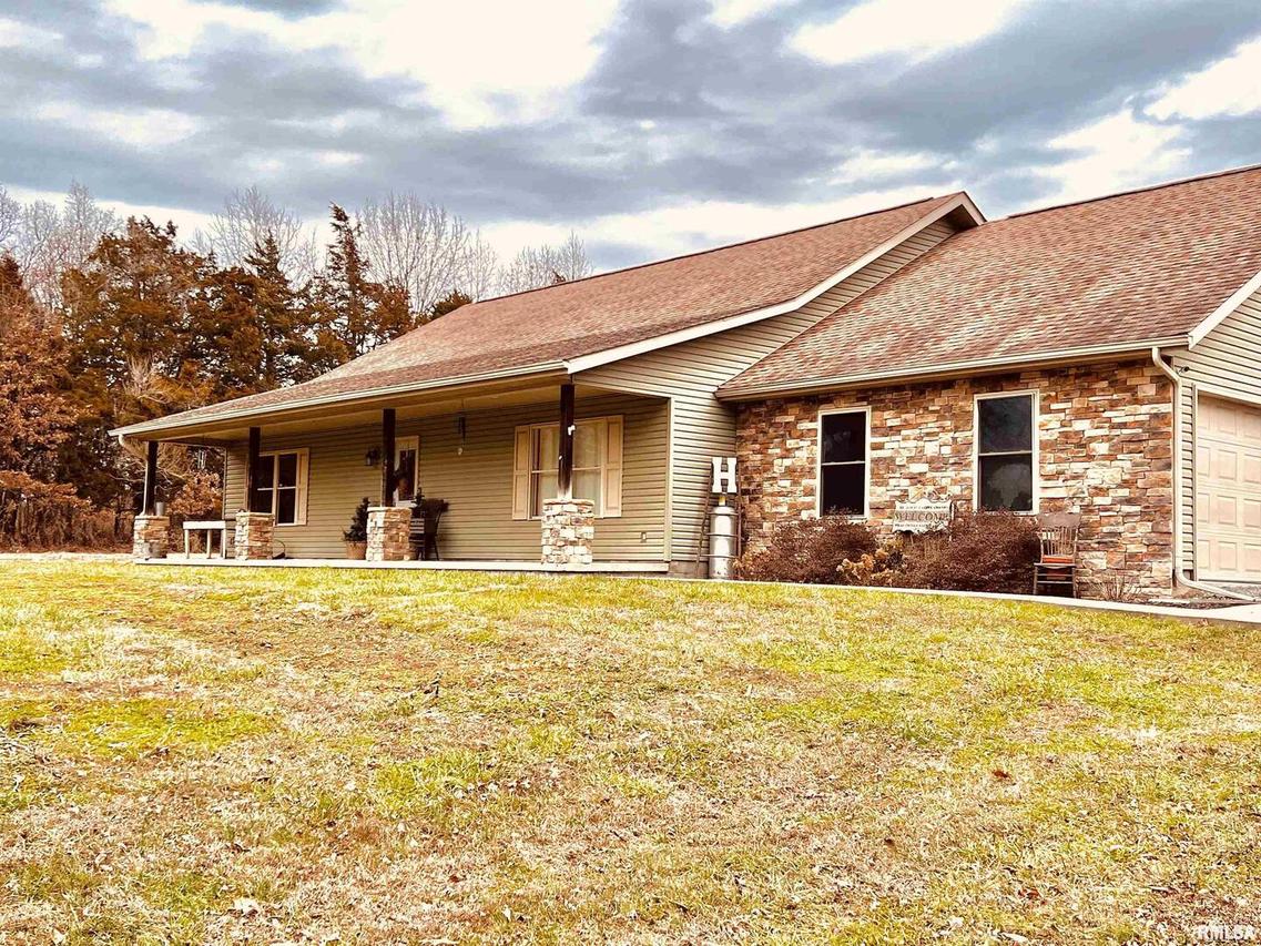 13496 Davidson Rd., Marion, IL 62959