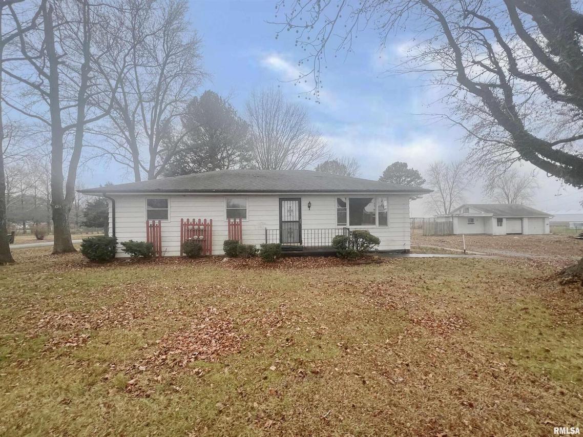 6064 State Route 154 Hwy., Pinckneyville, IL 62274