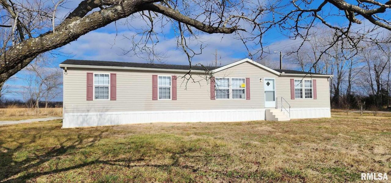 13477 Ruembler Crossing, Benton, IL 62812