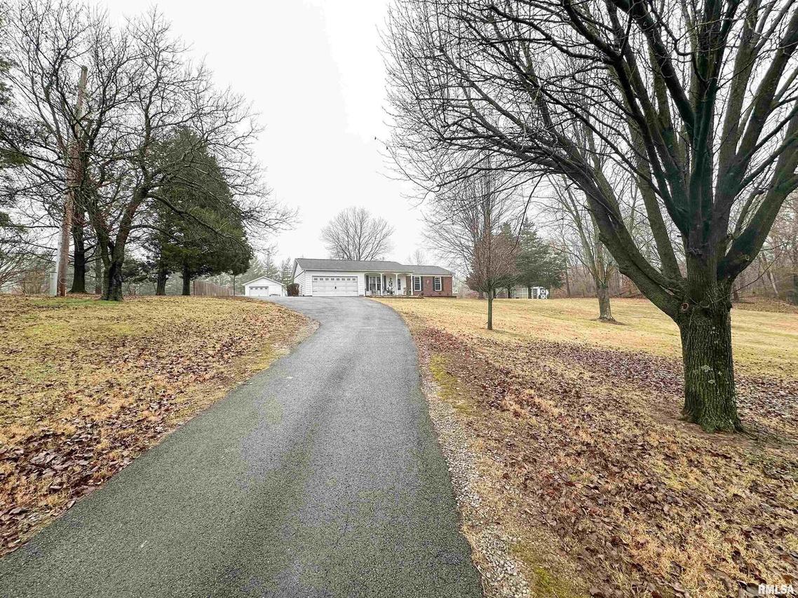 713 W Vermont St., Carterville, IL 62918