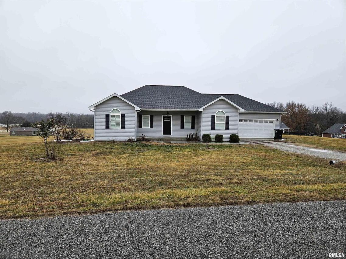 25 Allyson Ln., Vienna, IL 62995