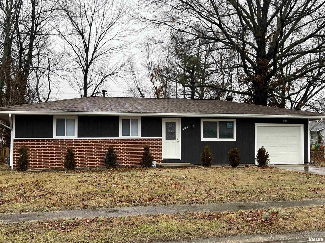 606 E Cindy St., Carbondale, IL 62901