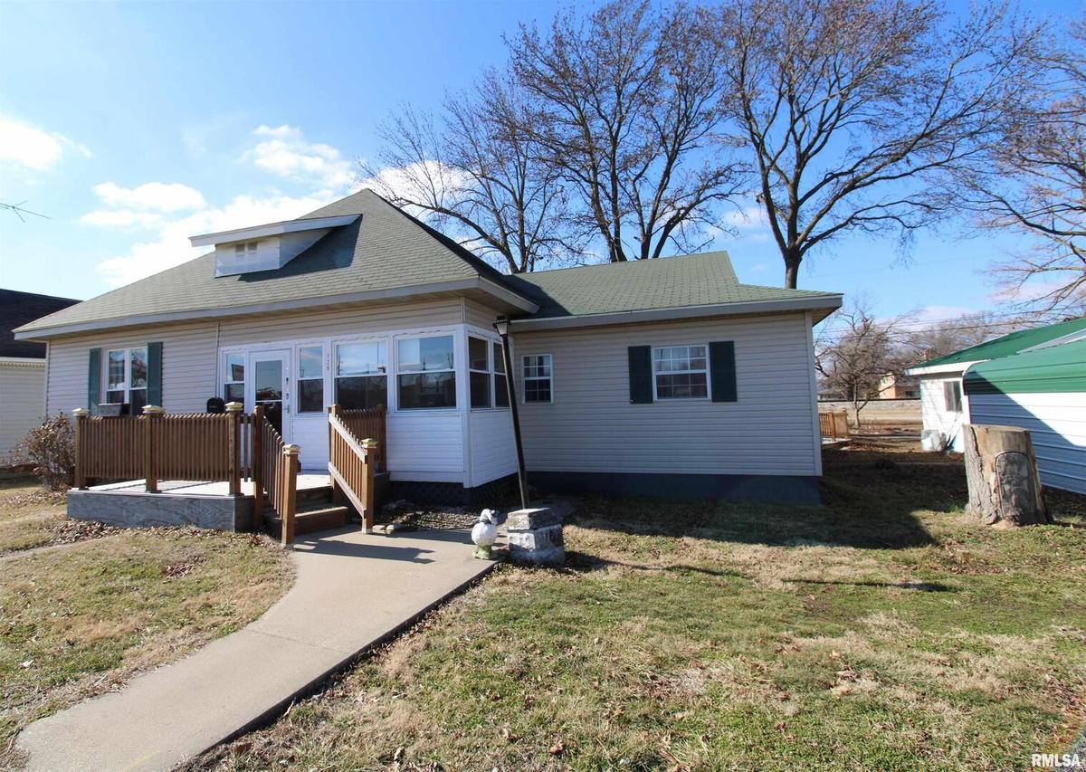 120 N Commercial, Centralia, IL 62881