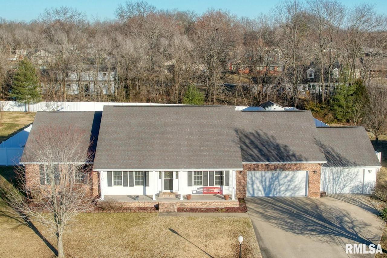 1622 Venable Dr., Carterville, IL 62918