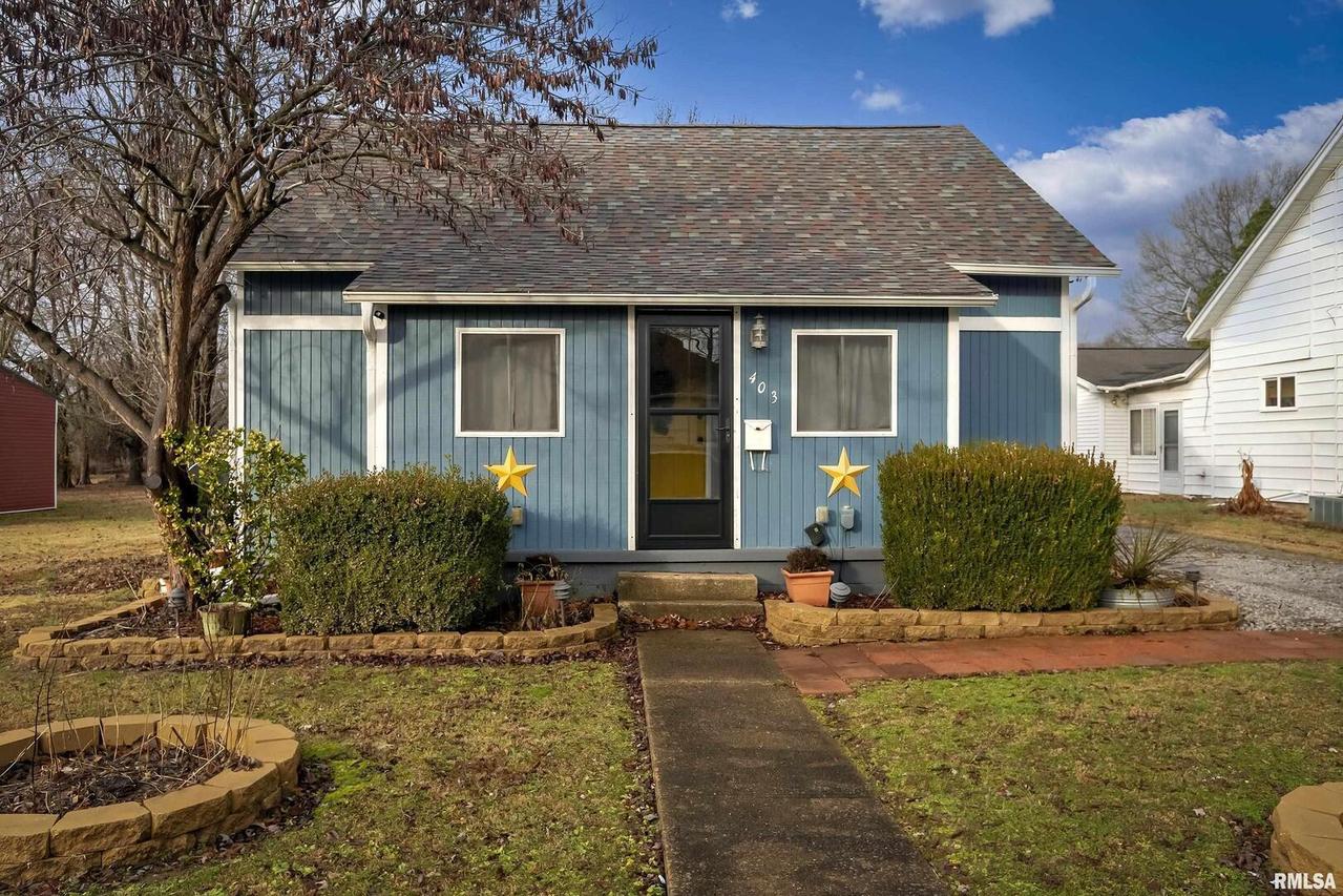 403 S Rains St., West Frankfort, IL 62896