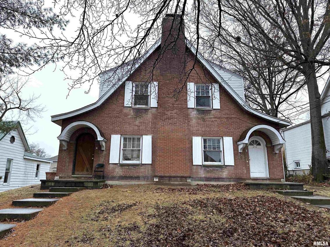 404 S University Ave., Carbondale, IL 62901