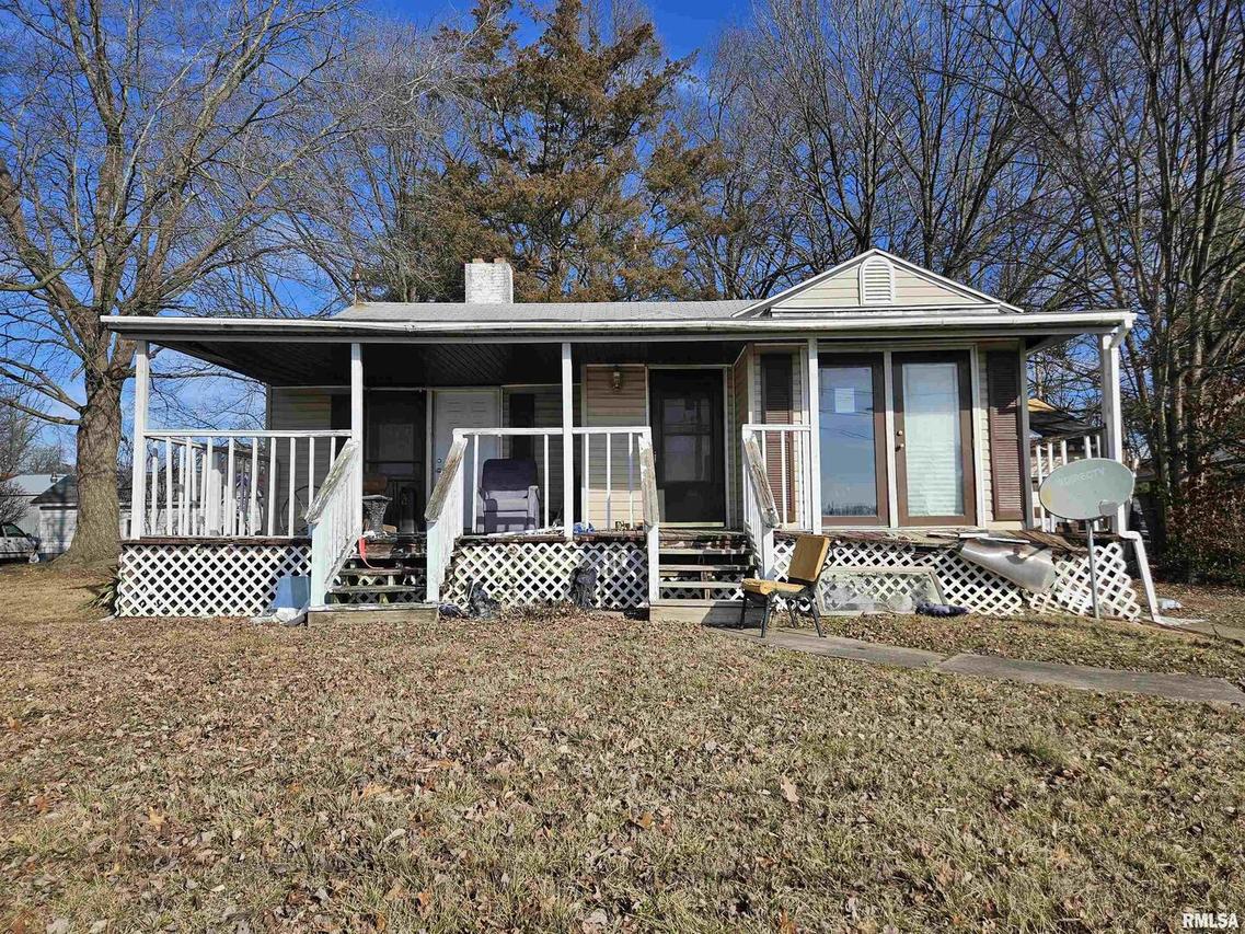 1516 Fisk St., Eldorado, IL 62930