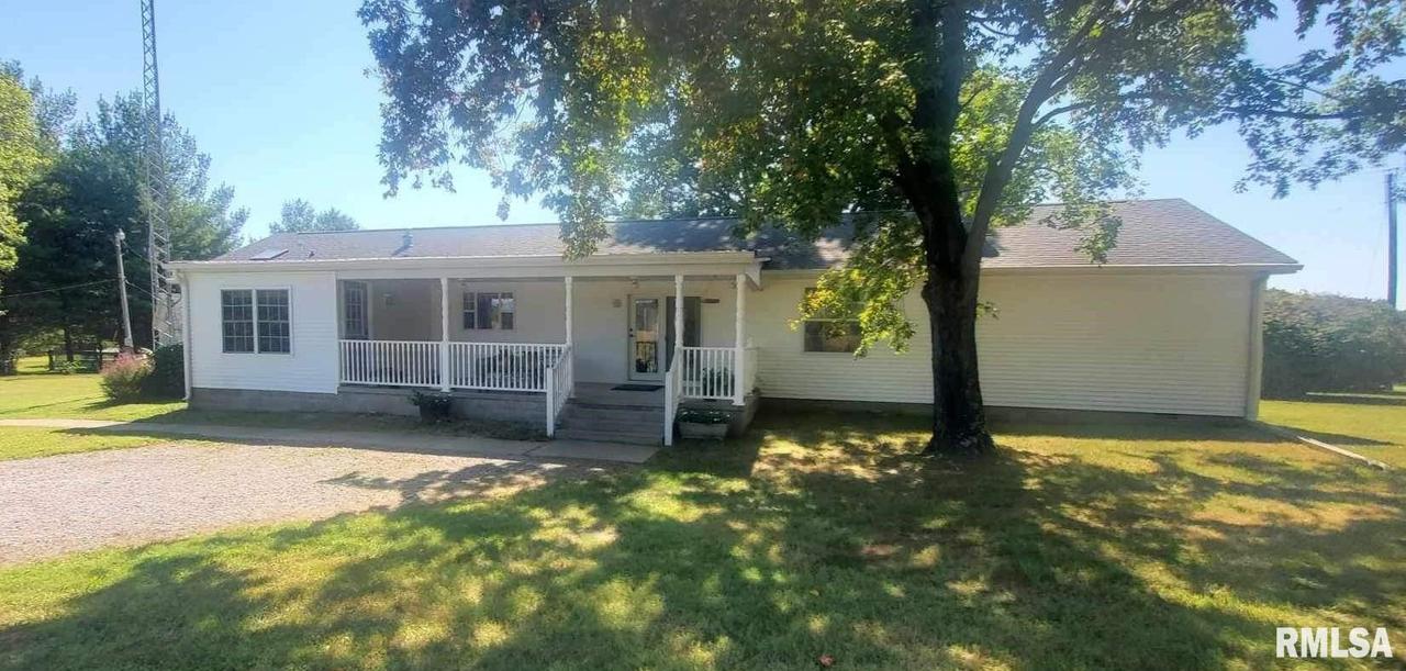 7349 County Road 1225 N Rd., Mcleansboro, IL 62859