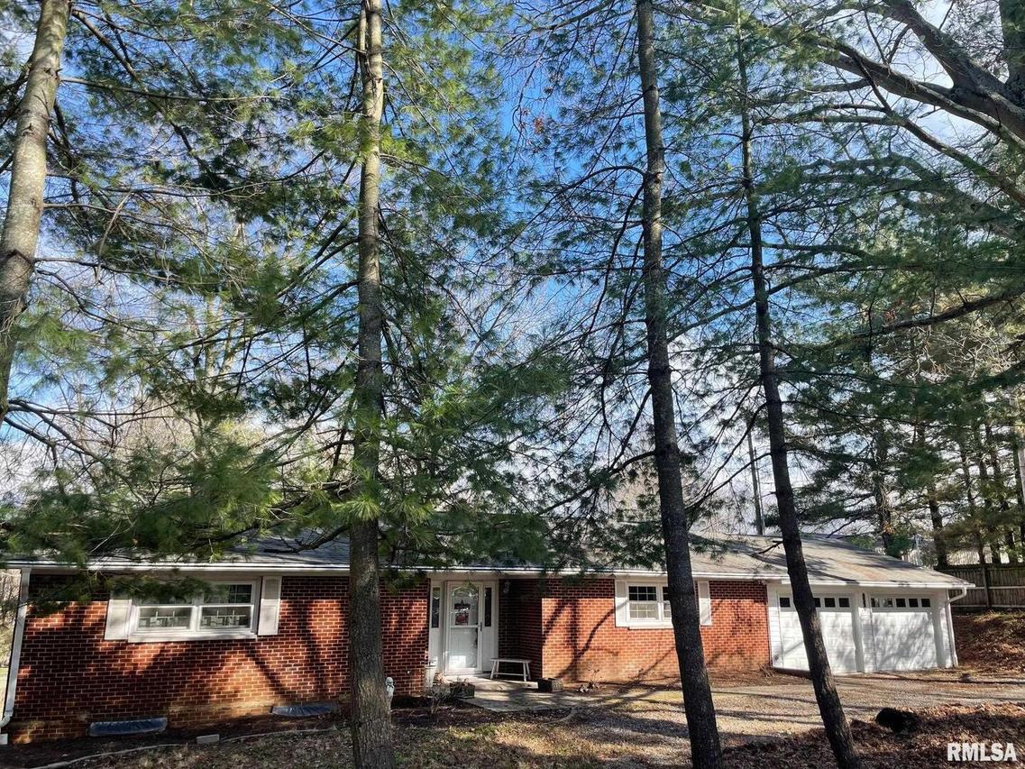 3914 Old Hwy Us 51, Makanda, IL 62958