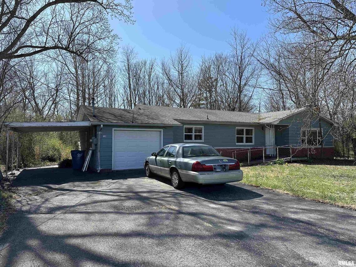 128 Minnesota Rd., Carbondale, IL 62902