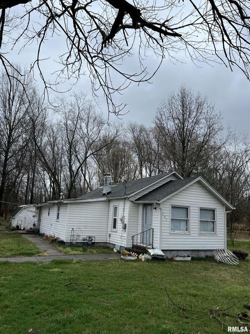 724 Airport Rd., Mt Vernon, IL 62864