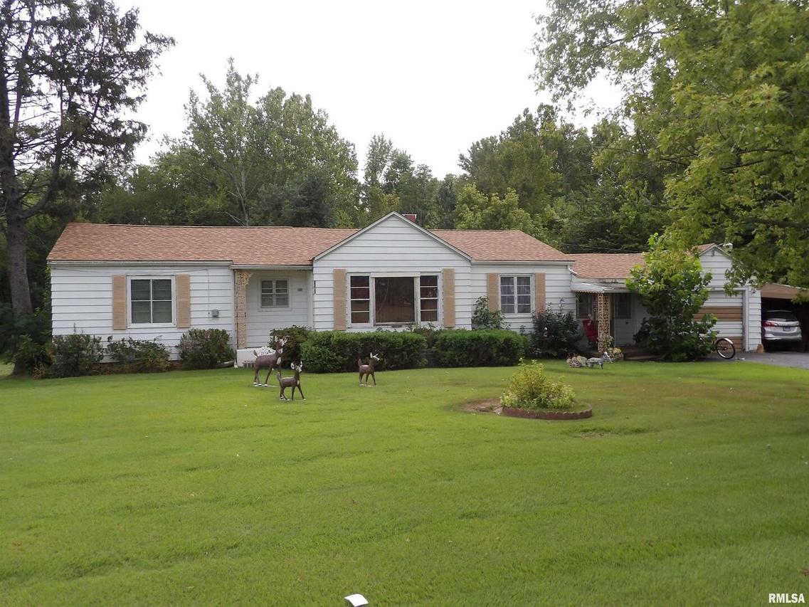 13746 Highway 14 Hwy., Benton, IL 62812