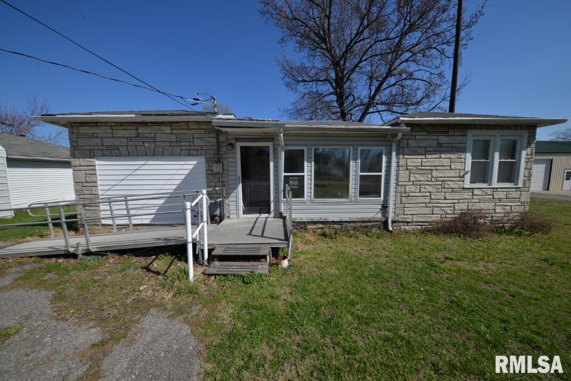 2608 Benton Rd., Mt Vernon, IL 62864