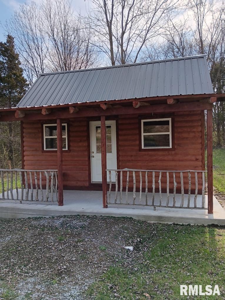 70 Indian Creek Dr., Goreville, IL 62939