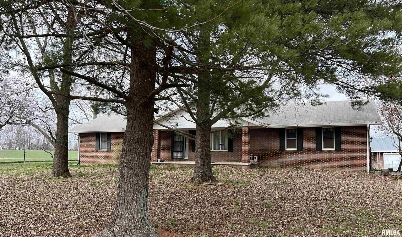 1917 Ava Rd., Murphysboro, IL 62966