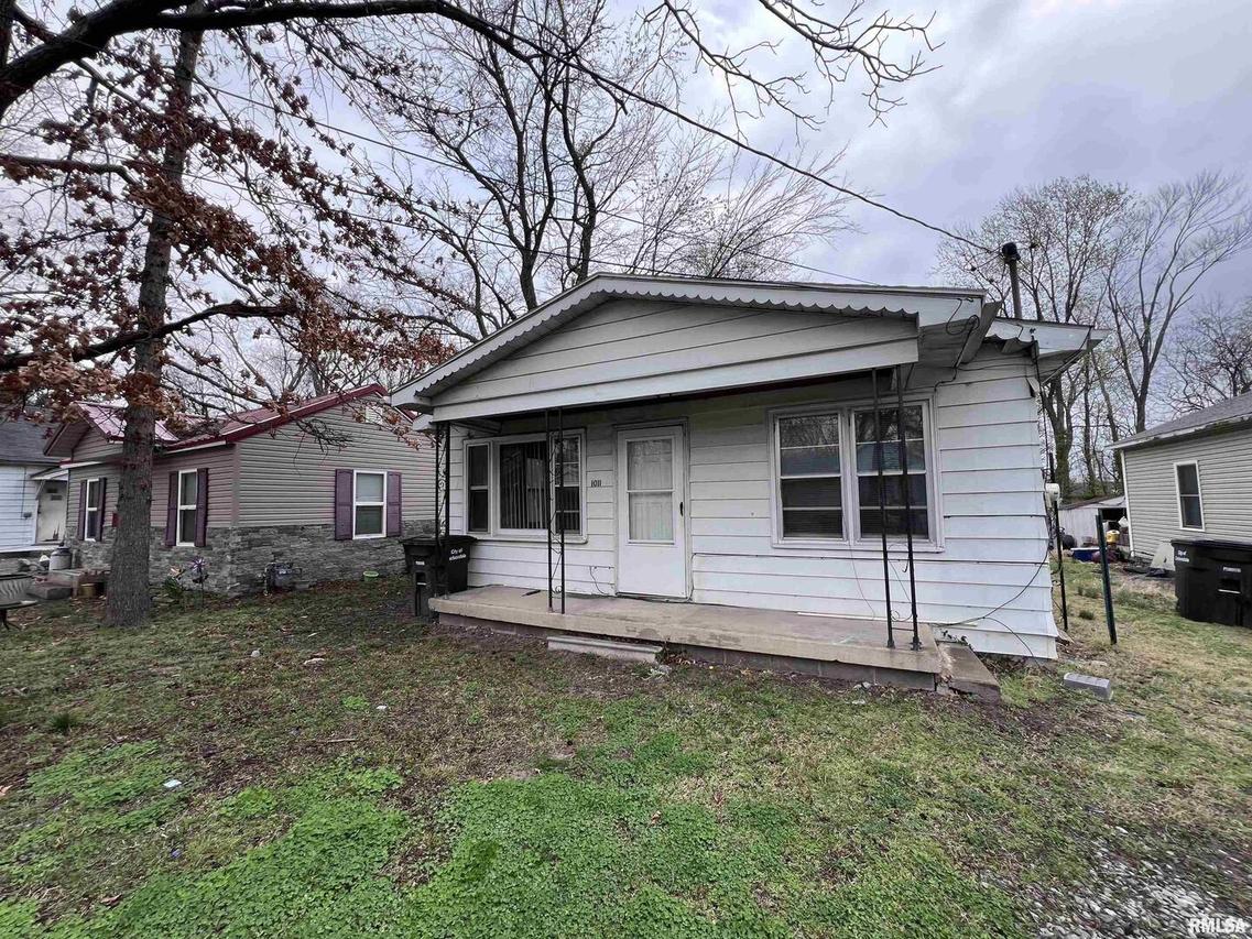1011 N Bridge St., Carbondale, IL 62901