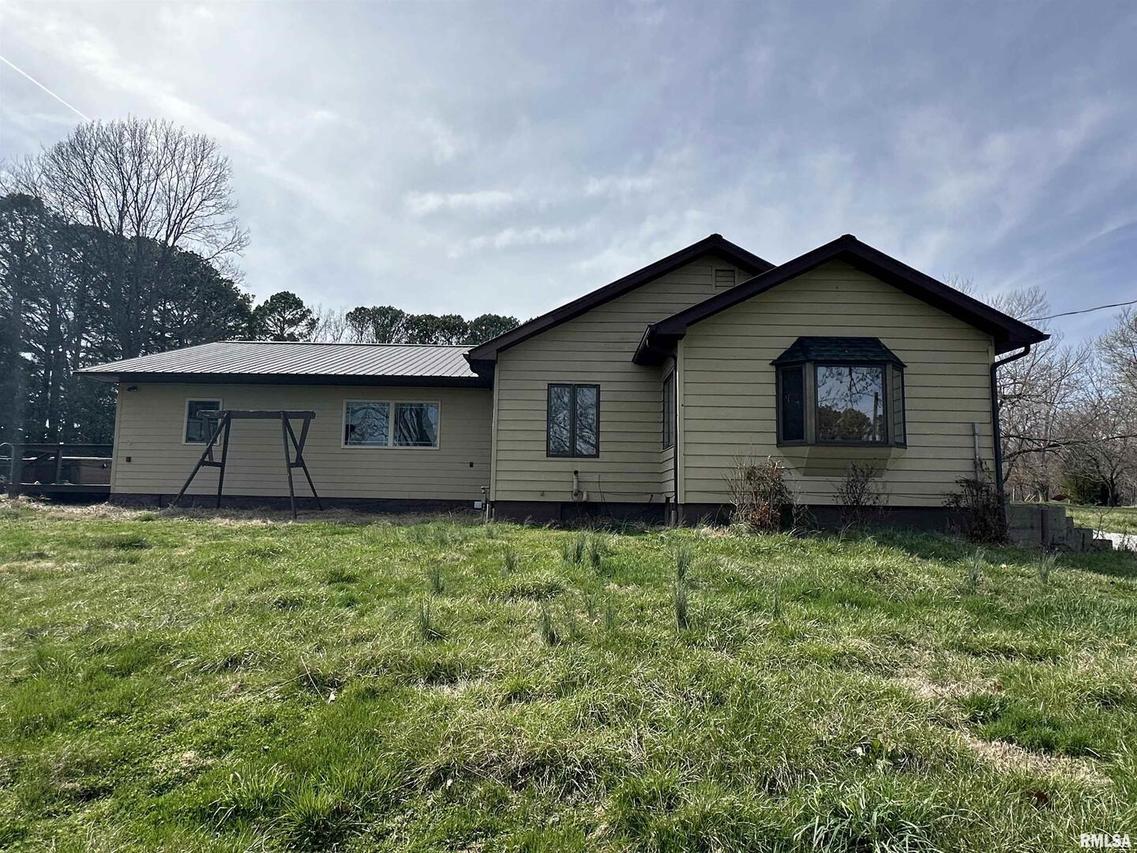 10219 Highway 127 Hwy., Murphysboro, IL 62966