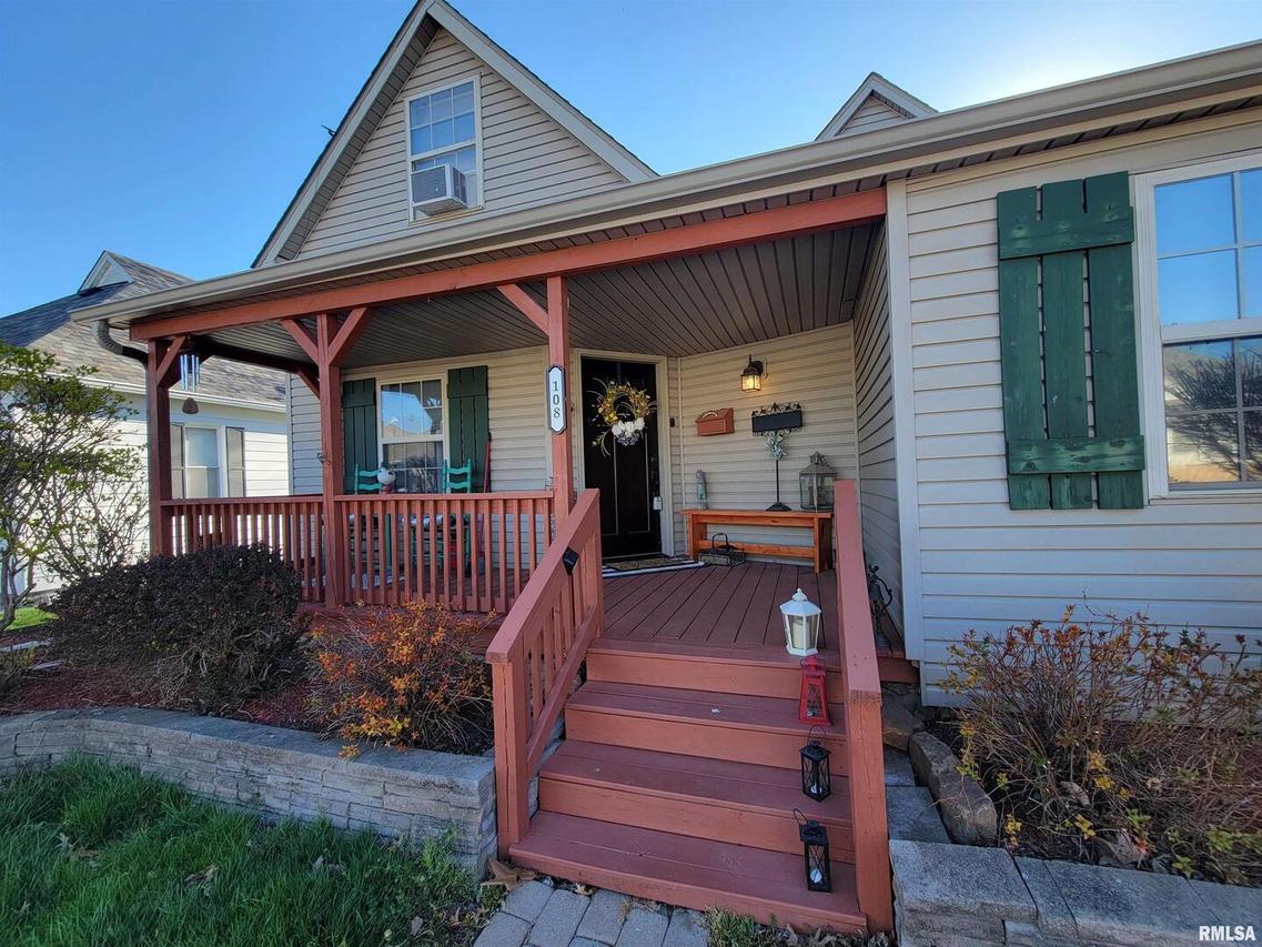 108 S 20th St., Herrin, IL 62948