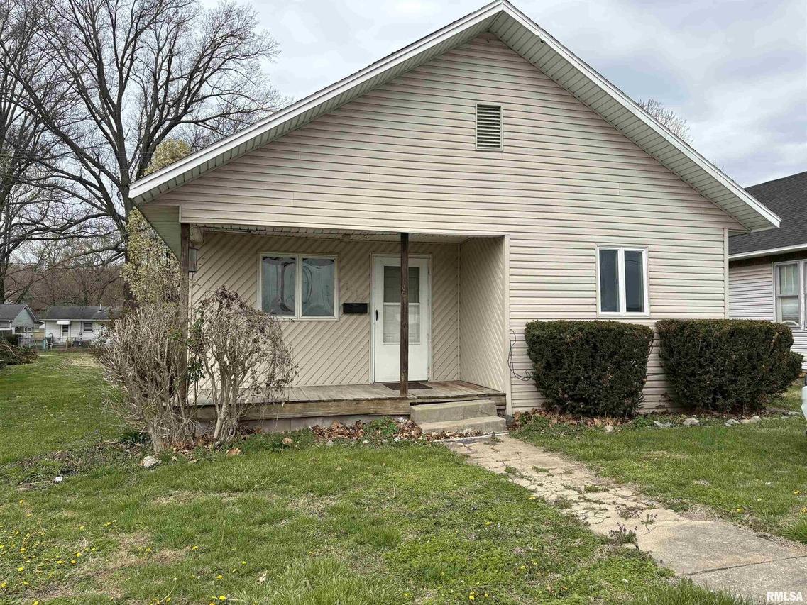 1117 N Park Ave., Herrin, IL 62948